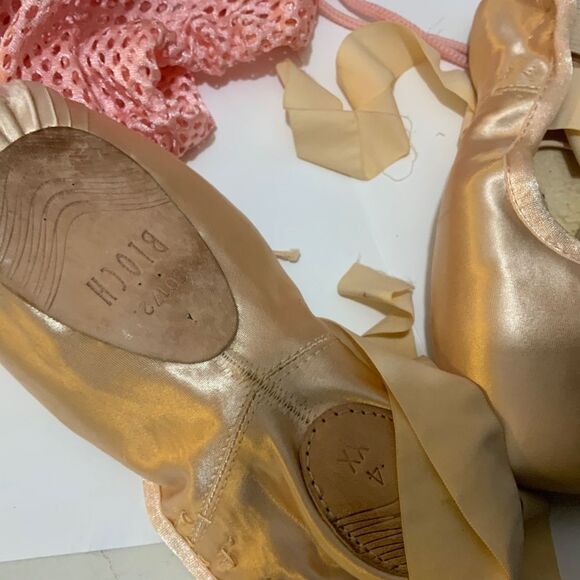 BLOCH Eurostretch pointe shoes size 4XX - Picture 3 of 6